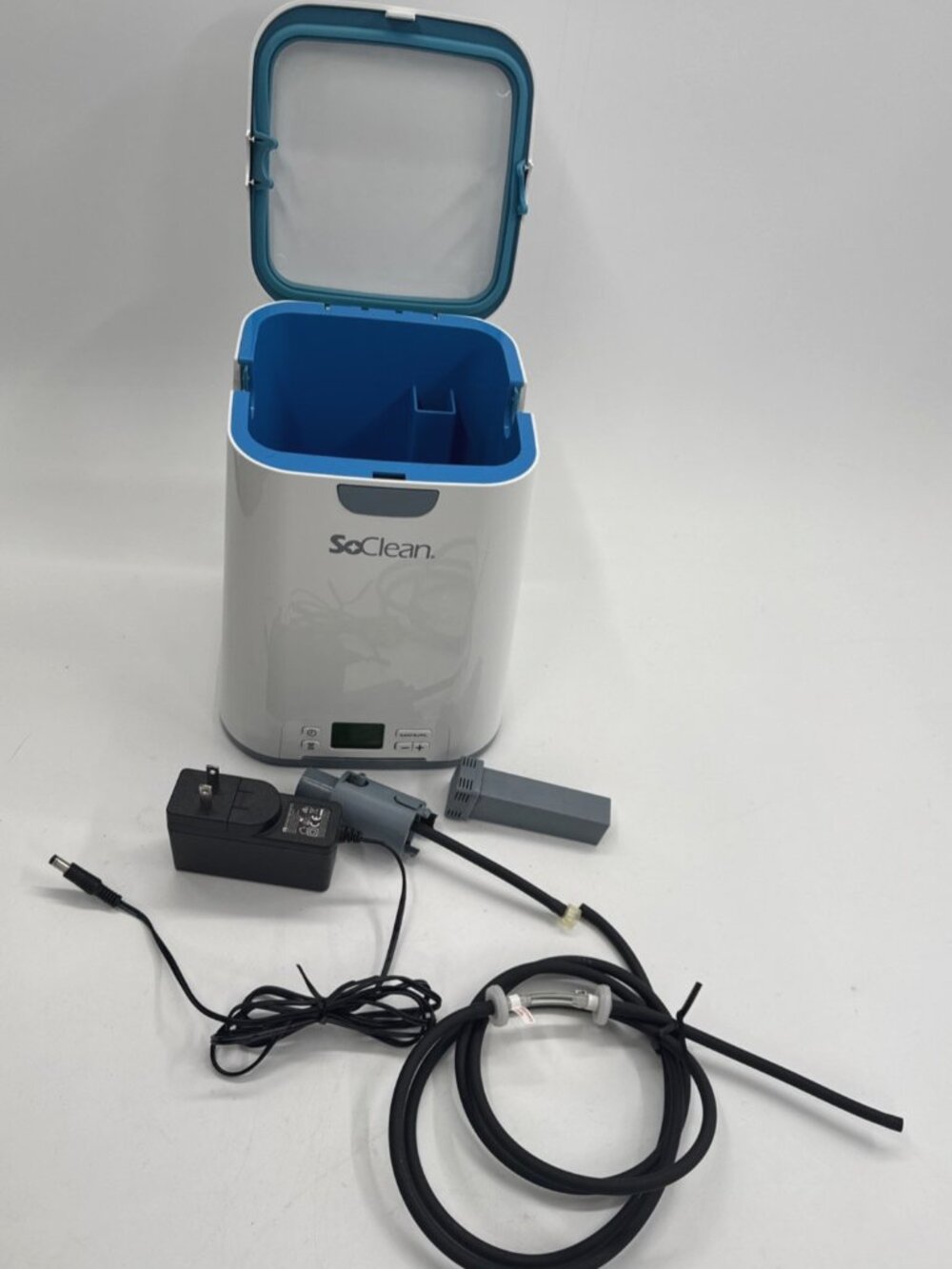SoClean2 CPAP Cleaner Sanitizer Machine, Power Cord, Filter & Hose SC1200 READ